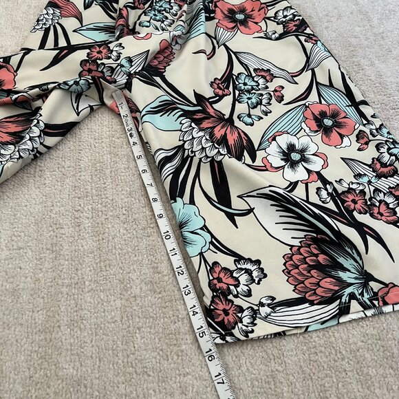 TOV Los Angeles Wide Leg Boho Floral Print Crop Pull On Pants 38 / S - Picture 5 of 14